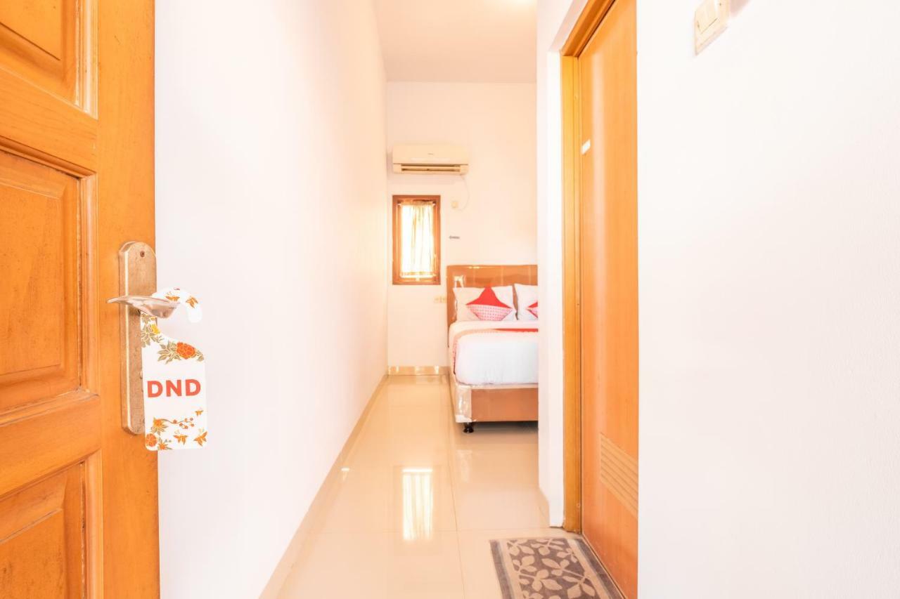 Oyo 863 Tenacity Guest House Syariah Чиребон Экстерьер фото
